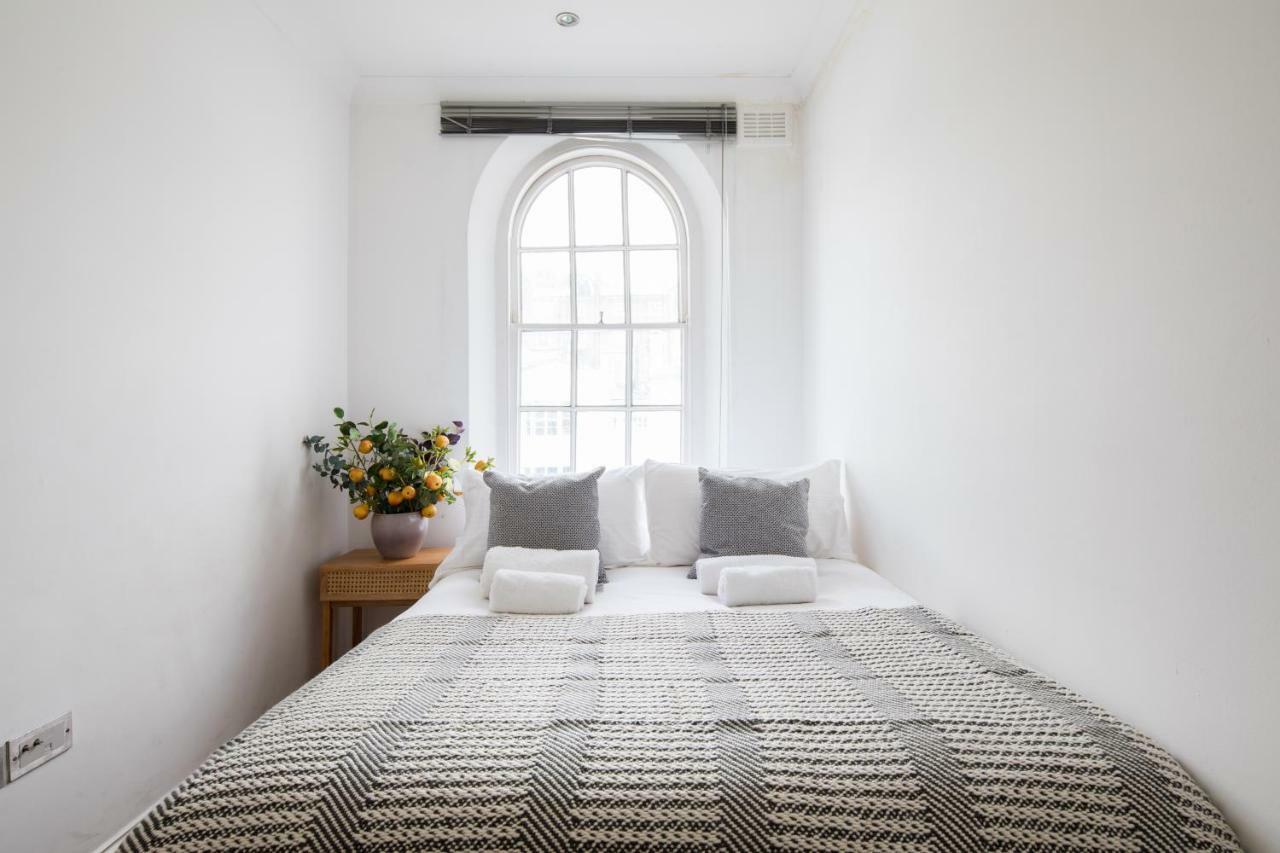 Gloucester Terrace By Lime Street London Eksteriør bilde